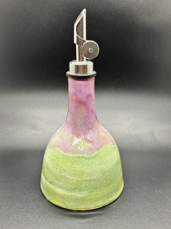 Oil pourer