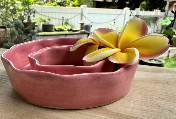 Small Cherry Blossom Wave vase - Image 2