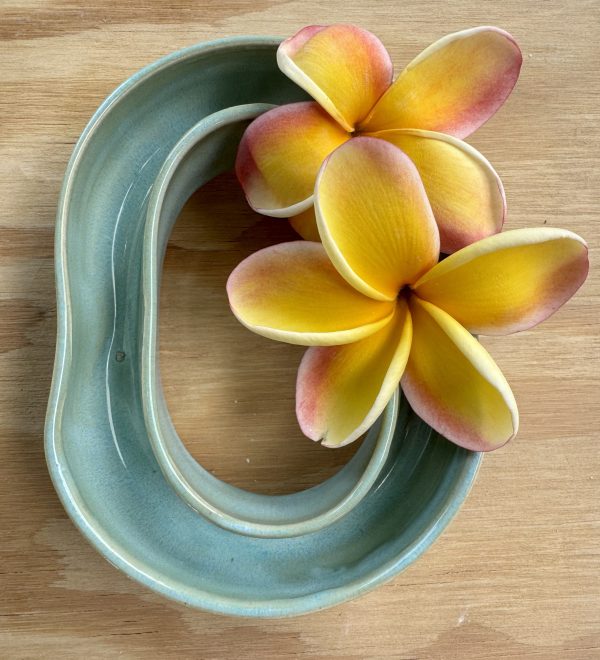 Small Soft Aqua Lei Vase