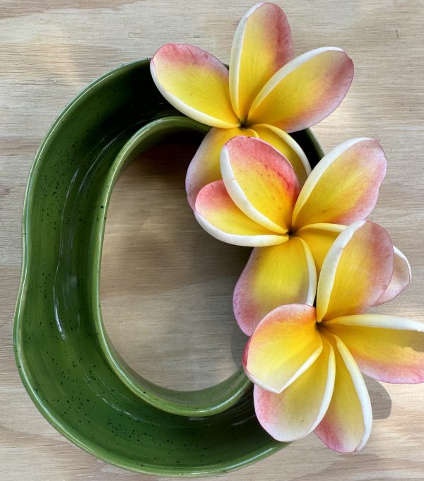 Medium Speckled Green Lei Vase