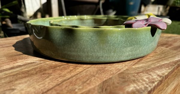 Large Green Wave Vase - Image 2