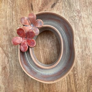 Small Kimchee Lei Vase