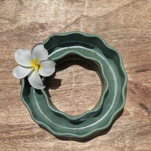 Small Mottled Jade Wave Vase
