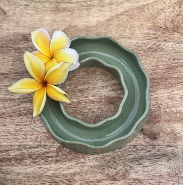 Small Sage Wave Vase