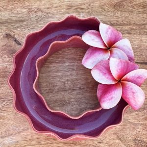 Medium Red Rose Wave Vase