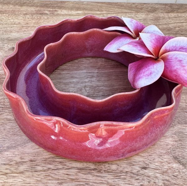 Medium Red Rose Wave Vase - Image 2