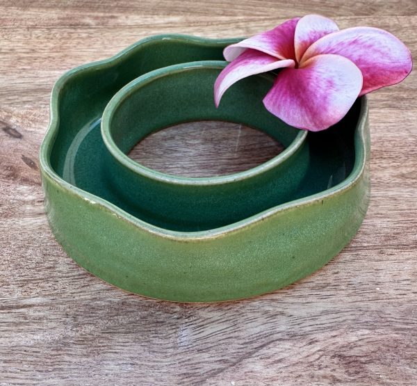Small Green Fairy Flower Vase - Image 2