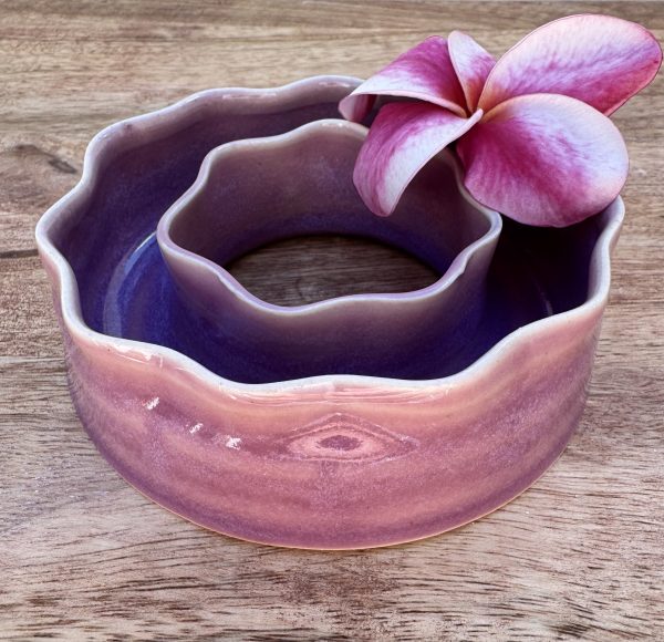 Small Unicorn Wave Vase - Image 2