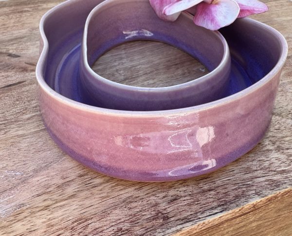 Medium Unicorn Lei Vase - Image 2