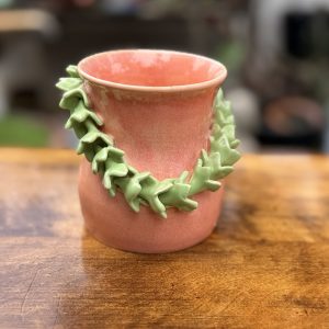Small Pakalana Lei Pot
