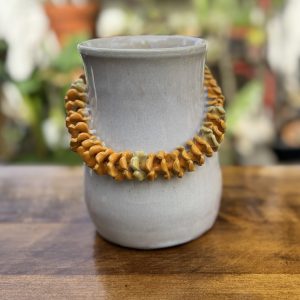 Large Puakenikeni Lei Pot