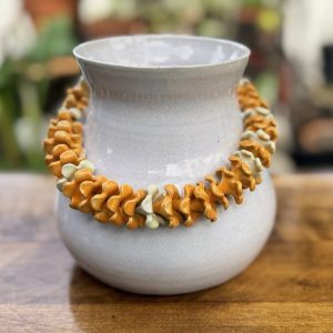 Large Puakenikeni Lei Pot