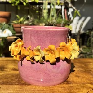 Large Puakenikeni Lei Pot