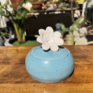 Little Pua Keeps Tahitian Gardenia